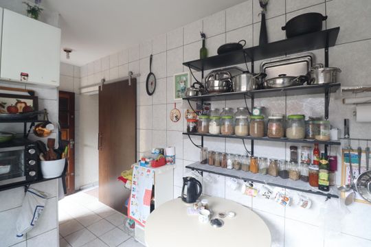 Cozinha casa 2 de casa à venda com 6 quartos, 240m² em Vila Gustavo, São Paulo