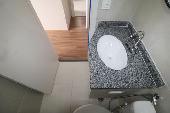 Banheiro 1 de apartamento para alugar com 2 quartos, 50m² em Limão, São Paulo
