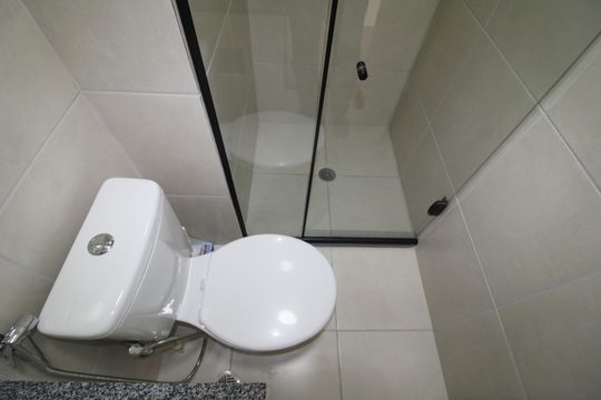 Banheiro 1 de apartamento para alugar com 2 quartos, 50m² em Limão, São Paulo