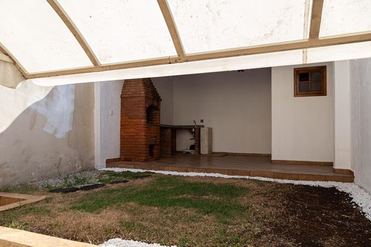 Quintal e area gourmet de casa para alugar com 2 quartos, 150m² em Parque Goncalves Junior, Guarulhos
