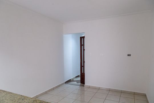 Cozinha de casa para alugar com 2 quartos, 150m² em Parque Goncalves Junior, Guarulhos