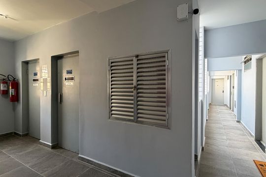 Área comum de kitnet/studio para alugar com 1 quarto, 30m² em José Menino, Santos