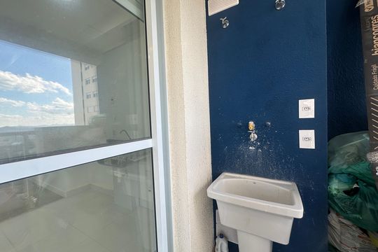 Área de Serviço de apartamento para alugar com 2 quartos, 55m² em Jardim Esperanca, Barueri