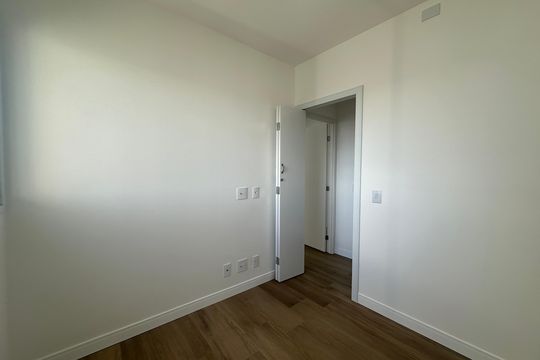 Quarto de apartamento para alugar com 2 quartos, 55m² em Jardim Esperanca, Barueri