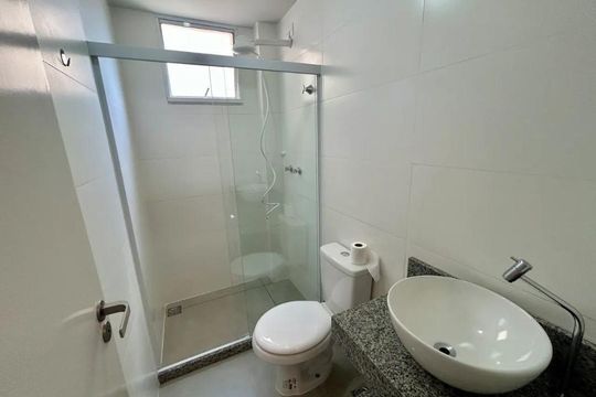 Banheiro 1 de apartamento para alugar com 1 quarto, 52m² em Duarte Silveira, Petrópolis