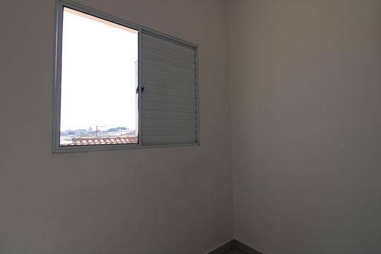 quarto 1 de apartamento para alugar com 2 quartos, 45m² em Vila Ré, São Paulo
