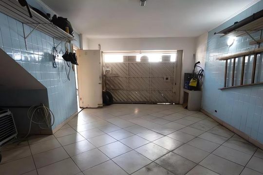 Garagem de casa para alugar com 4 quartos, 349m² em Alto da Mooca, São Paulo