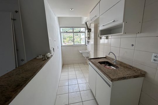Cozinha de apartamento para alugar com 2 quartos, 80m² em Engenho de Dentro, Rio de Janeiro