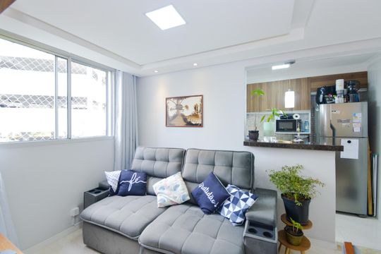 Sala de apartamento à venda com 2 quartos, 48m² em Gopouva, Guarulhos