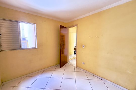 Quarto 2 de apartamento à venda com 2 quartos, 45m² em Jardim Sao Luiz, Guarulhos