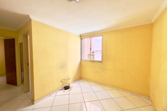 Apartamento à venda com 2 quartos, 45m² em Jardim Sao Luiz, Guarulhos