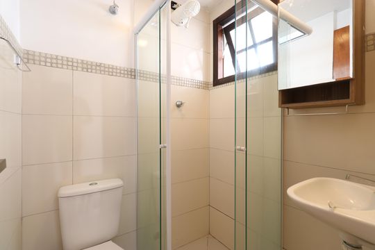 Banheiro Social de casa para alugar com 2 quartos, 67m² em Vila Leopoldina, São Paulo