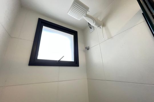 Banheiro de apartamento para alugar com 1 quarto, 37m² em Butantã, São Paulo