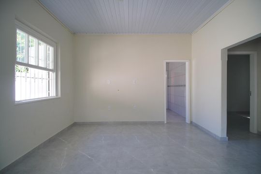 salla de casa para alugar com 3 quartos, 174m² em Vicentina, São Leopoldo