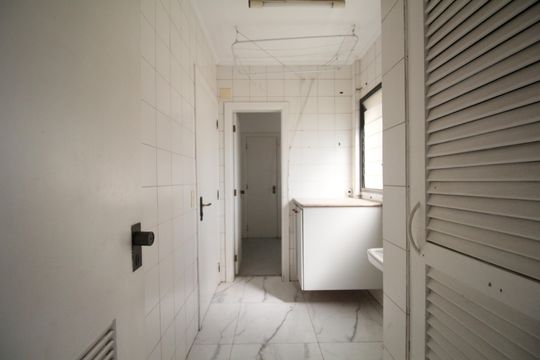Área de Serviço de apartamento à venda com 3 quartos, 107m² em Vila Andrade, São Paulo