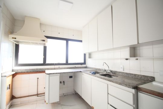 Cozinha - Armários de apartamento à venda com 3 quartos, 107m² em Vila Andrade, São Paulo