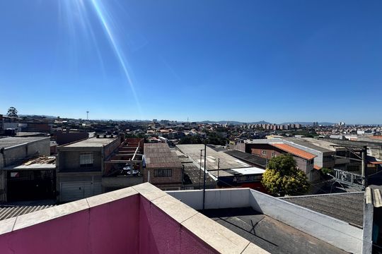 Vista da Suíte de casa para alugar com 3 quartos, 120m² em Parque Santa Teresa, Cotia