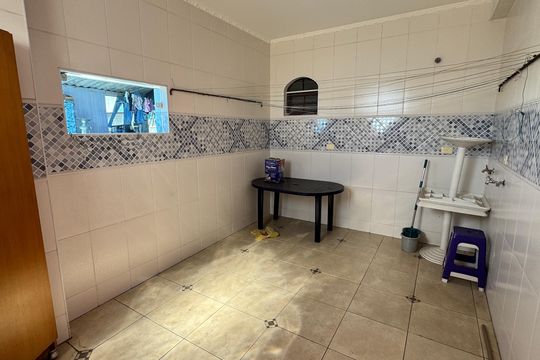 Área de Serviço de casa para alugar com 3 quartos, 120m² em Parque Santa Teresa, Cotia