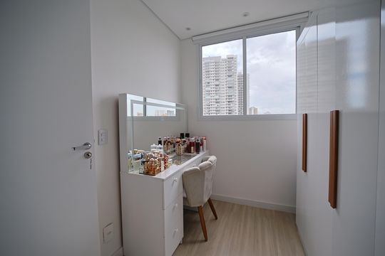 Quarto 1 de apartamento para alugar com 2 quartos, 42m² em Vila Guilhermina, São Paulo