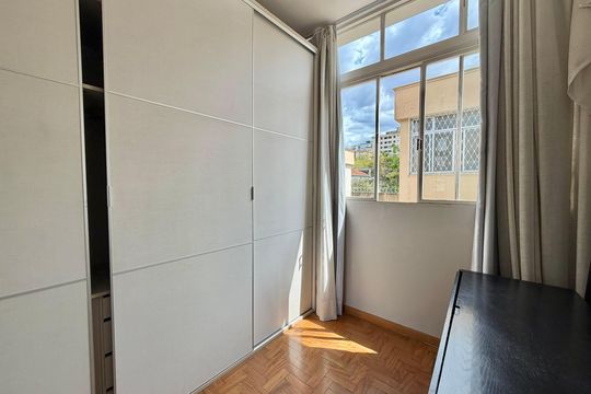 Quarto 1 de apartamento à venda com 2 quartos, 70m² em Nova Suíça, Belo Horizonte