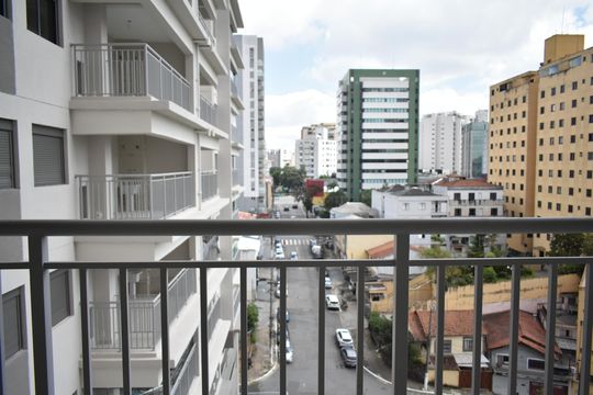 Sacada de apartamento à venda com 2 quartos, 65m² em Chácara Inglesa, São Paulo