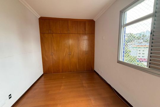 Apartamento para alugar com 3 quartos, 92m² em Silveira, Belo Horizonte