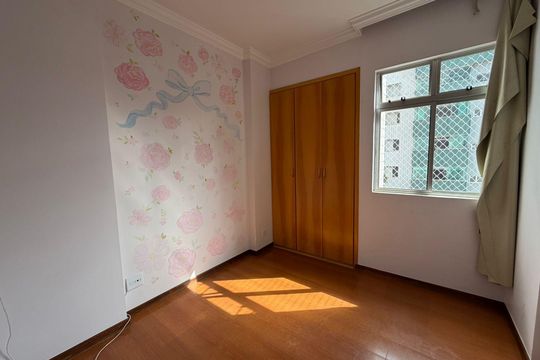 Apartamento para alugar com 3 quartos, 92m² em Silveira, Belo Horizonte