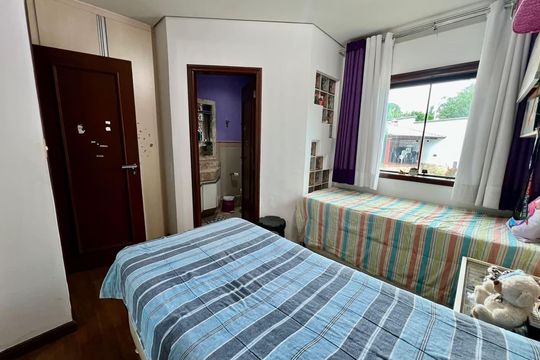 Quarto de casa à venda com 3 quartos, 408m² em Bandeirantes (Pampulha), Belo Horizonte