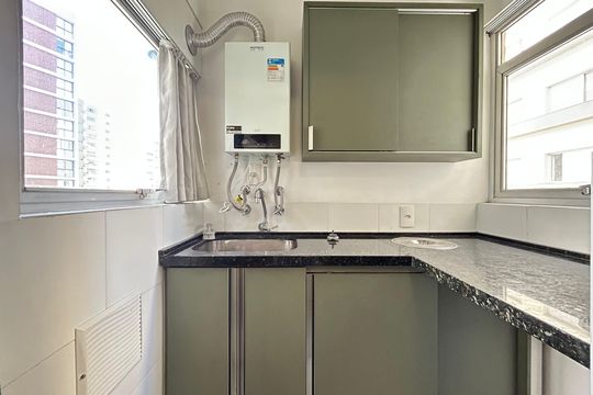 Área de Serviço de apartamento para alugar com 2 quartos, 61m² em Centro, Florianópolis