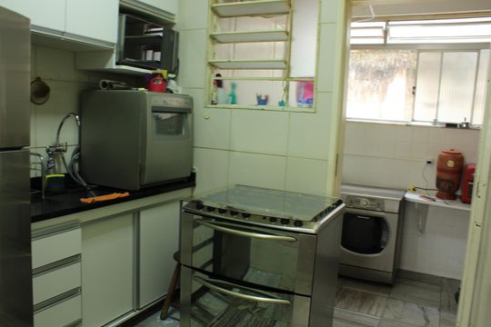 Cozinha de apartamento para alugar com 3 quartos, 110m² em Coracao de Jesus, Belo Horizonte
