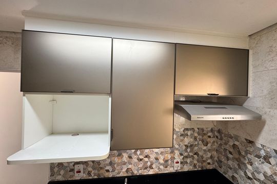 Cozinha - Armários de apartamento para alugar com 2 quartos, 45m² em Petrópolis, Cotia