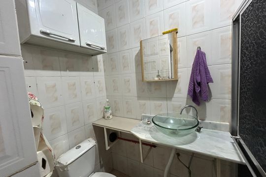 Banheiro de casa para alugar com 3 quartos, 100m² em Honório Gurgel, Rio de Janeiro
