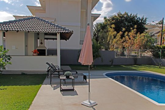 Casa de Condomínio à venda com 4 quartos, 350m² em Loteamento Nova Canudos, Vinhedo