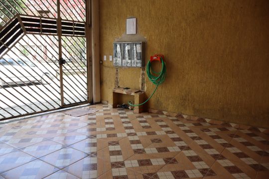 Garagem de casa para alugar com 2 quartos, 80m² em Jardim Sapopemba, São Paulo