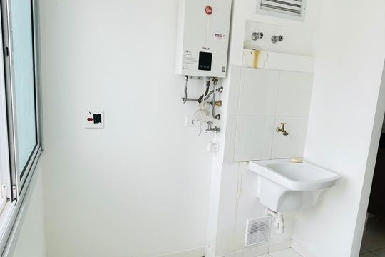 Área de Serviço de apartamento para alugar com 3 quartos, 90m² em Jardim Branca Flor, Embu das Artes