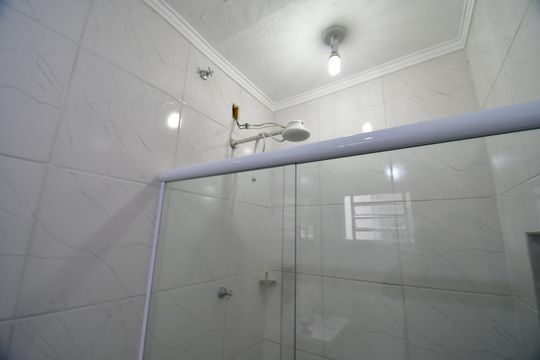 Banheiro de casa à venda com 3 quartos, 106m² em Botafogo, Campinas