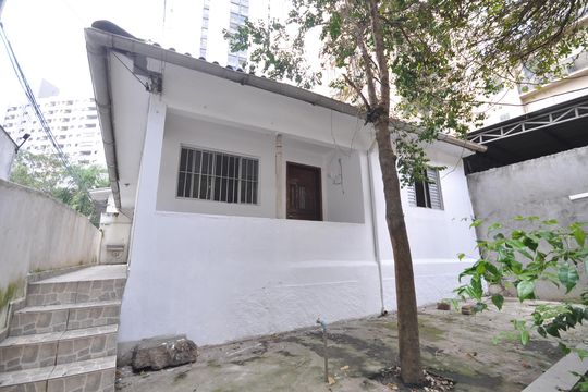 Quintal de casa para alugar com 1 quarto, 100m² em Vila Gustavo, São Paulo