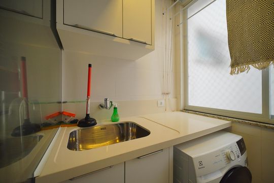 Área de Serviço  de apartamento para alugar com 2 quartos, 84m² em Campeche, Florianópolis