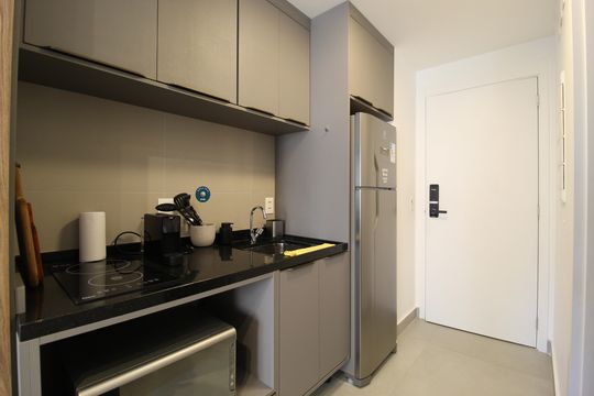Cozinha de kitnet/studio para alugar com 1 quarto, 30m² em Itaim Bibi, São Paulo