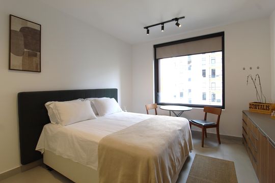 Sala/Quarto de kitnet/studio para alugar com 1 quarto, 30m² em Itaim Bibi, São Paulo