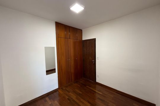 Quarto de apartamento para alugar com 3 quartos, 80m² em Nova Granada, Belo Horizonte