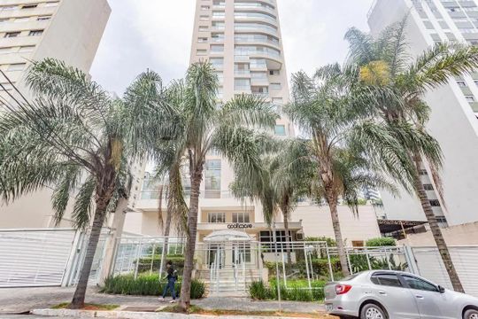 Fachada de apartamento à venda com 2 quartos, 115m² em Aclimação, São Paulo
