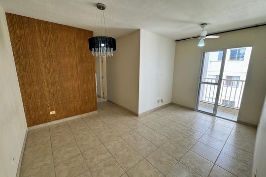 Apartamento para alugar com 2 quartos, 55m² em Jardim Rosalina, Cotia