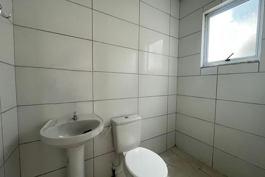 Banheiro Social de apartamento à venda com 2 quartos, 53m² em Feitoria, São Leopoldo