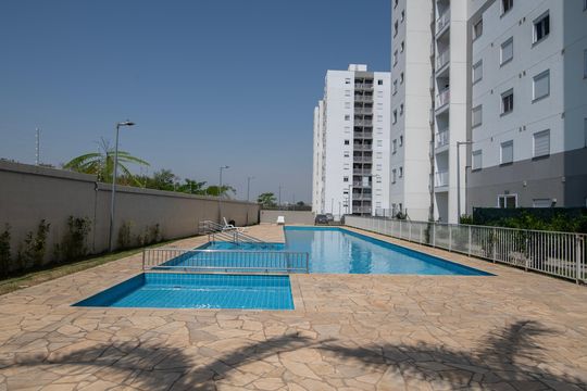 Área Comum - Piscinas de apartamento para alugar com 2 quartos, 56m² em Jardim das Colinas, Hortolândia