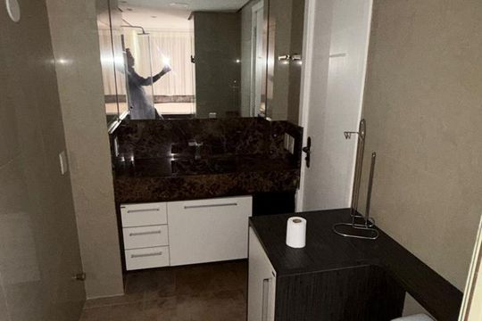 Apartamento para alugar com 3 quartos, 180m² em Tristeza, Porto Alegre