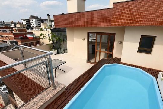 Apartamento para alugar com 3 quartos, 180m² em Tristeza, Porto Alegre