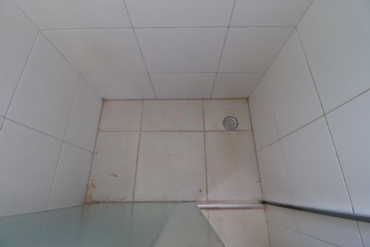 Banheiro suite 1 de apartamento para alugar com 3 quartos, 100m² em Jardim Irajá, Ribeirão Preto