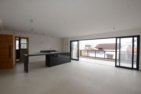 Sala de apartamento para alugar com 3 quartos, 143m² em Vila Valqueire, Rio de Janeiro