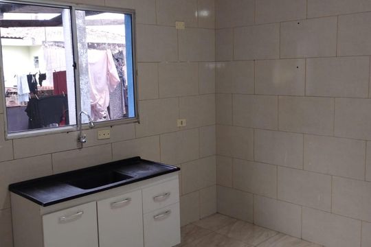 Cozinha de casa para alugar com 2 quartos, 60m² em Jardim Juliana, Ferraz de Vasconcelos